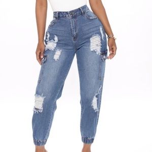 🎀Fashion nova cargo jeans🎀